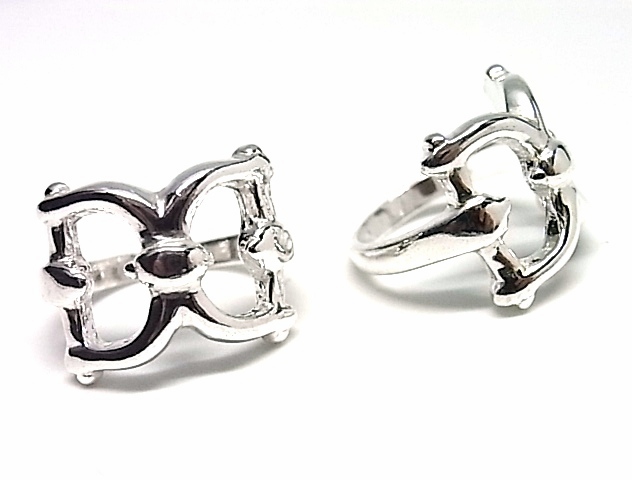 Anillo de Plata de Ley Estribos