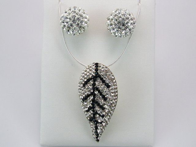 Conjunto de Pendientes con Gargantilla hoja cristales blancos