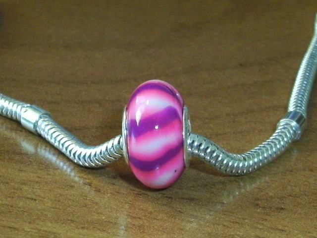 Abalorio Rosa de Plata de Ley  