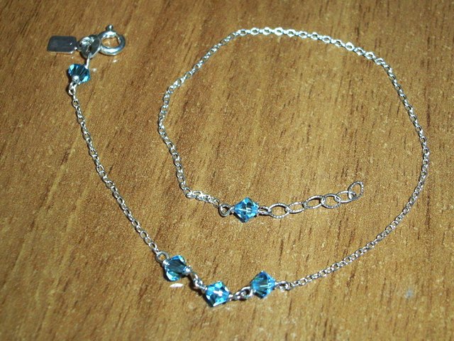 Tobillera en Plata de ley con cristales azules