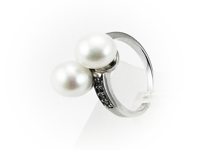 Anillo Tu y Yo de Plata rodiada con Perlas y Circonitas