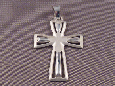 Crucifijo calado de Plata de Ley