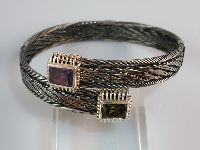 Brazalete de Acero con Plata y piedras semipreciosas