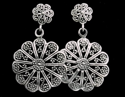 Pendientes calados de Plata de ley envejecida
