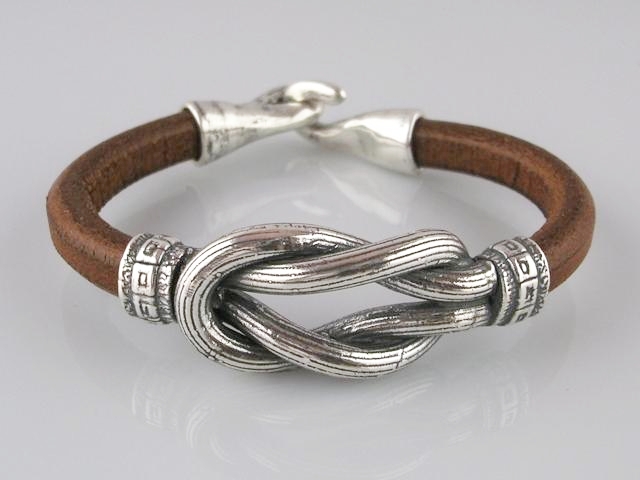 Pulsera cuero y Plata con nudo marinero