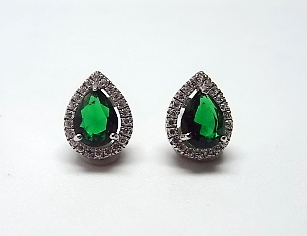 Pendientes con Circonitas blancas y verdes en Plata rodiada