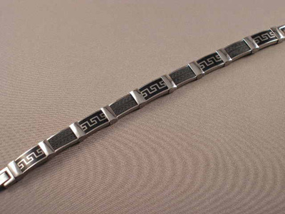 Pulsera en Acero y Caucho con Greca negra