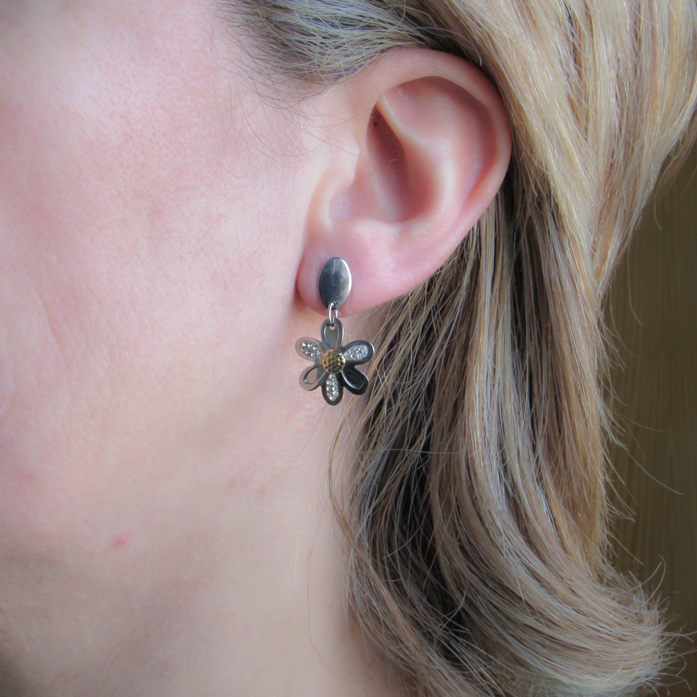Pendientes Acero y Oro flor circonitas 1