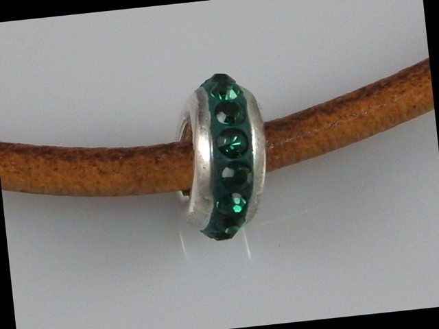 Abalorio de Plata cristal verde 1