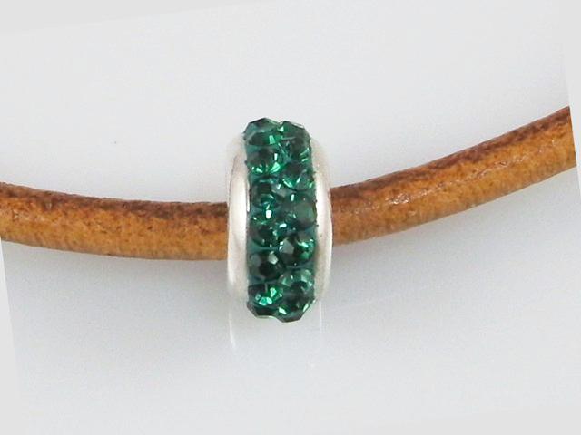 Abalorio en cristal verde y Plata de ley