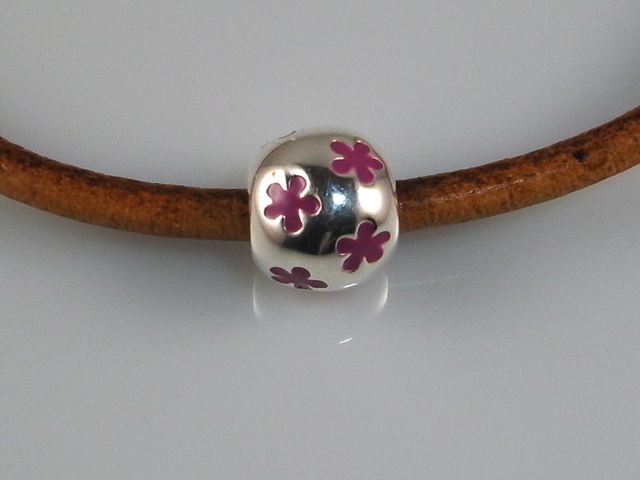 Entrepieza bola margarita rosa de Plata de ley con esmalte