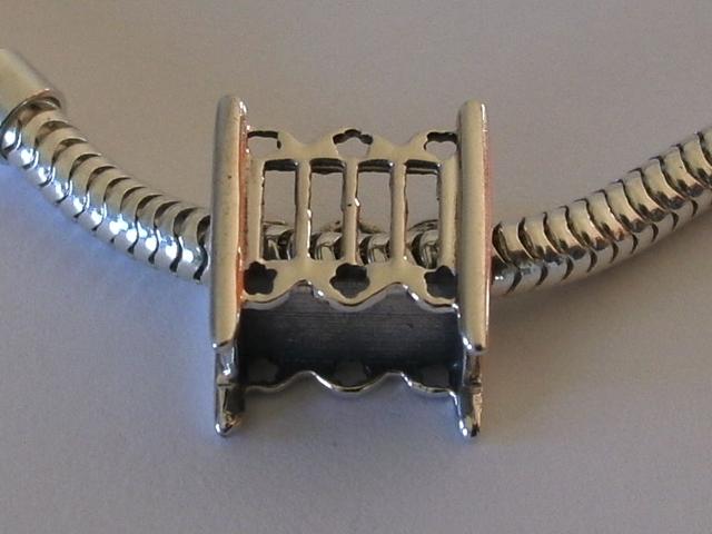 Abalorio de Plata  Cuna   
