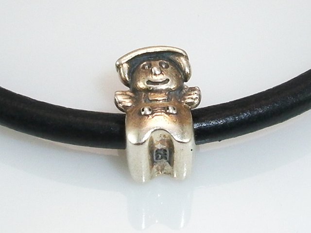 Abalorio niño de Plata de ley