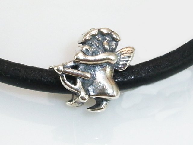 Abalorio Cupido de Plata de ley 1
