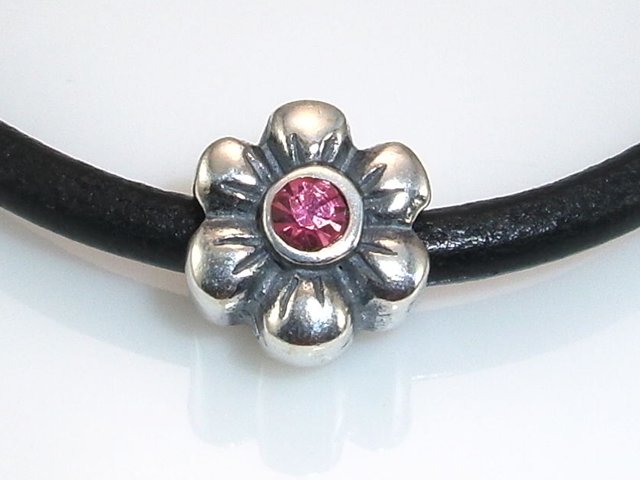 Abalorio de Plata flor con Circonita rosa