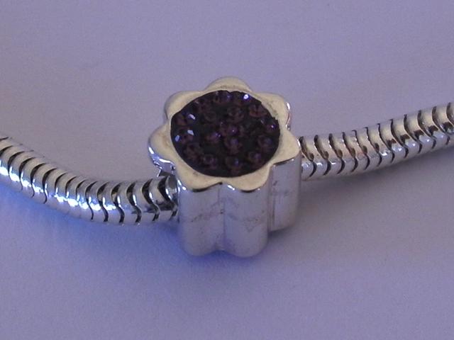 Abalorio de Plata   Flor color Morado