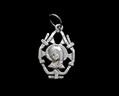 Medalla Virgen Niña de Plata de Ley