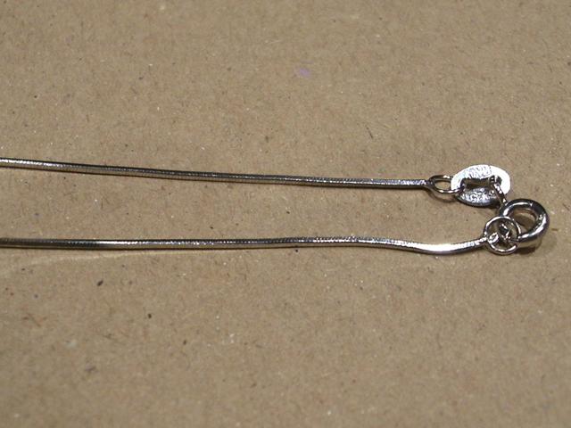 Cadena de Plata RH cuadrada de 45 Cm.