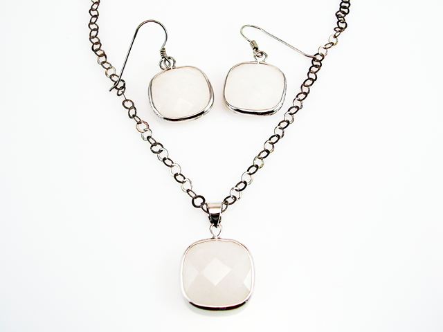 Juego Colgante con Cadena y Pendientes Plata Rh y Agata