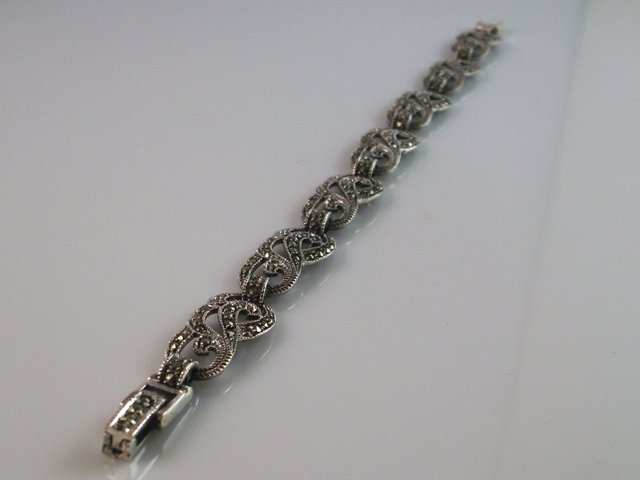 Pulsera de Plata vieja con Marquesitas 1