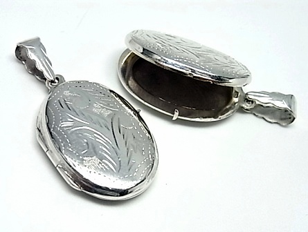 Guardapelo de Plata de ley ovalado