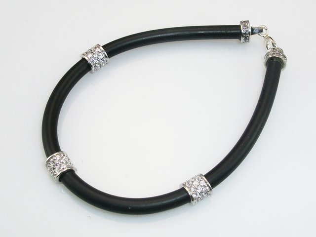 Pulsera de Plata y Caucho con Circonitas