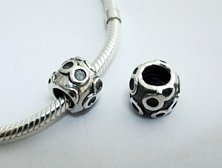 Abalorio de Plata   numeros Ocho
