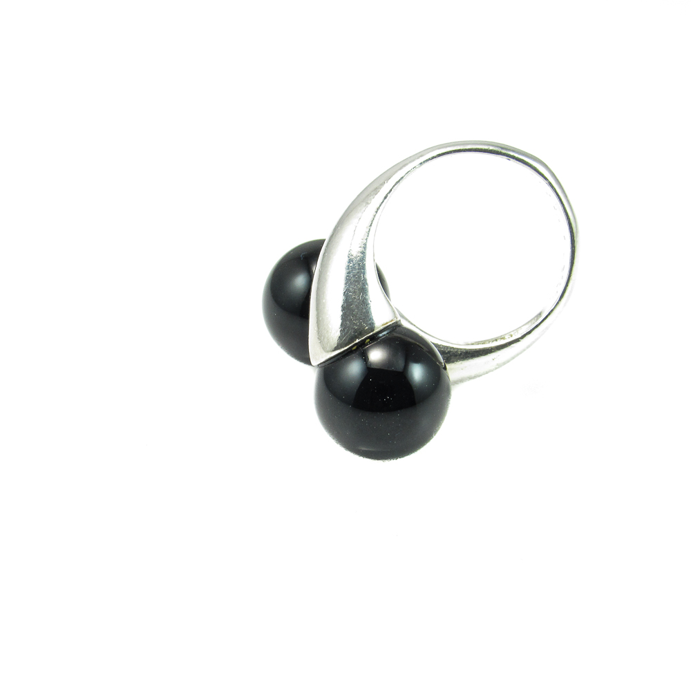 Anillo de Plata con Bolas negras de 12 Mm. 5