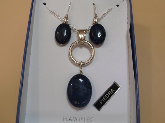 Conjunto de Pendientes y Colgante de Plata con Lapislazuli