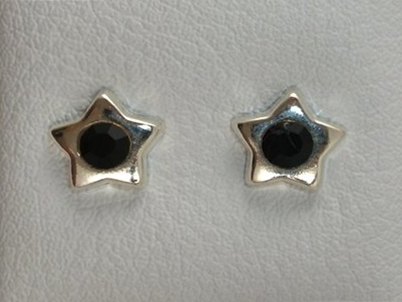 Pendientes de estrella en Plata de ley y cristal negro