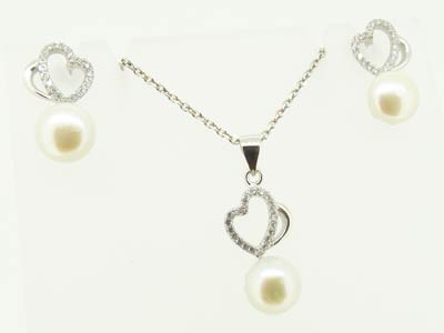Conjunto de Pendientes y Gargantilla Plata y Perlas