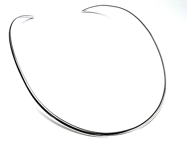 Gargantilla rigida de Plata de ley 3 Mm.