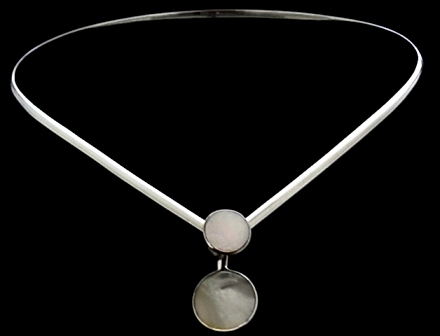 Gargantilla de Plata de ley rigida circulos de nacar