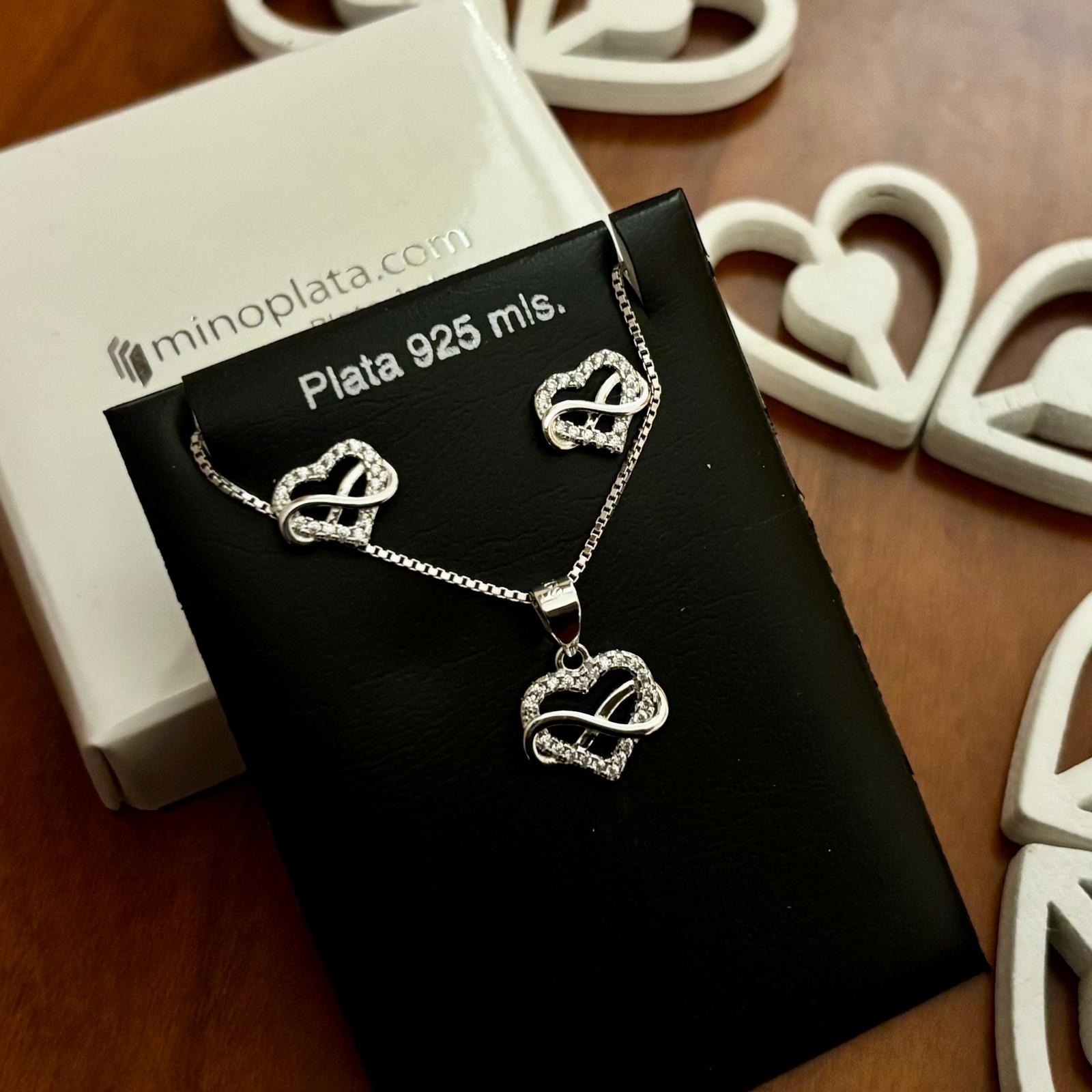 Juego Pendientes y Gargantilla corazón e infinito Plata y Circonitas