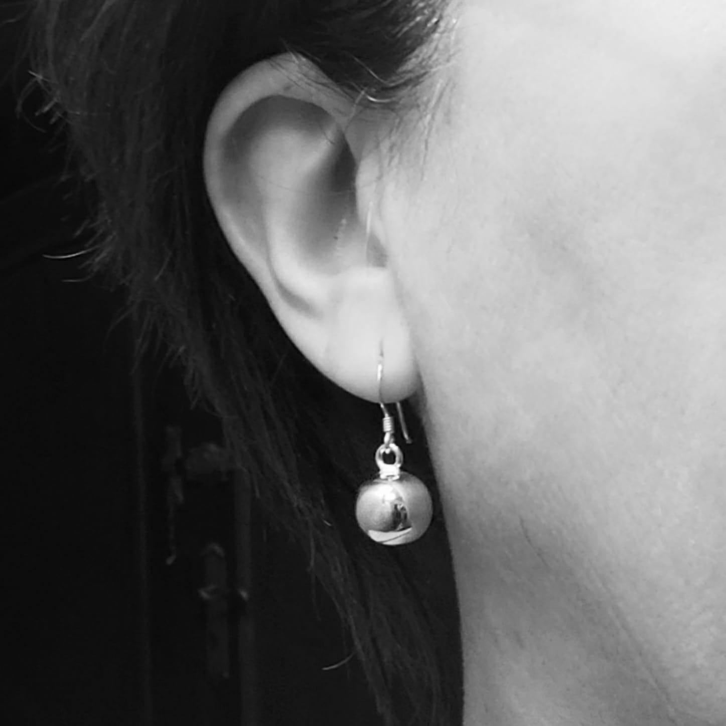 Pendientes de Plata Lisa Bola de 12 Mm. 4