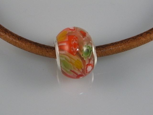 Abalorio   murano verde, naranja en Plata de ley