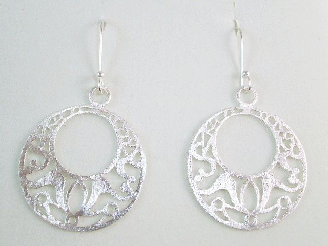 Pendientes calados de Plata de ley