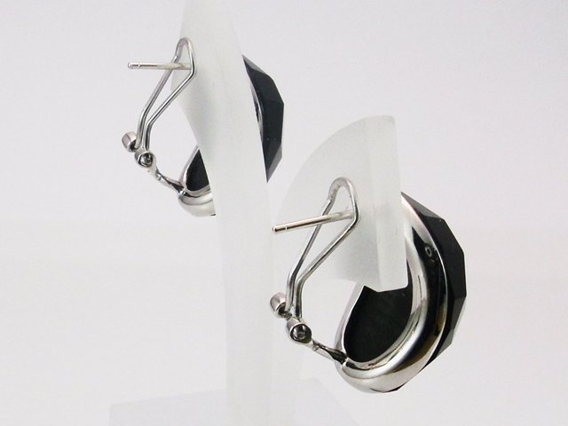 Pendientes en Plata de Ley rodiada con Onix ovalados 1