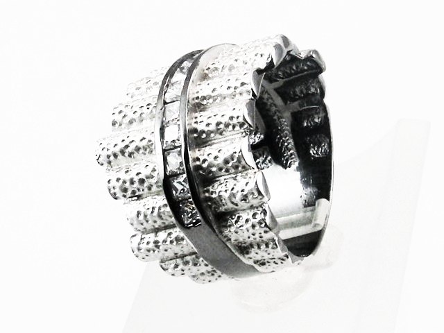 Anillo de Plata y Rutenio con Circonitas Blancas 1