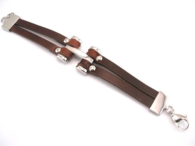 Pulsera Piel Marron con motivos de Acero