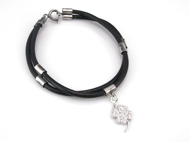 Pulsera Charms de Cuero negro con trebol de circonitas 1