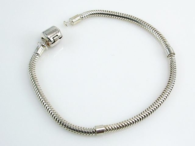Pulsera en Plata de Ley   18 Cm. 1