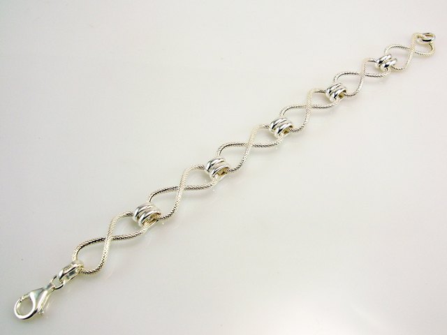 Pulsera de Plata de ley infinitos tallados 1