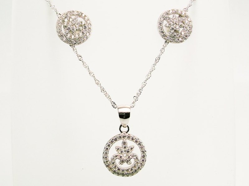 Conjunto Pendientes y Gargantilla en Plata rodiada y Circonitas