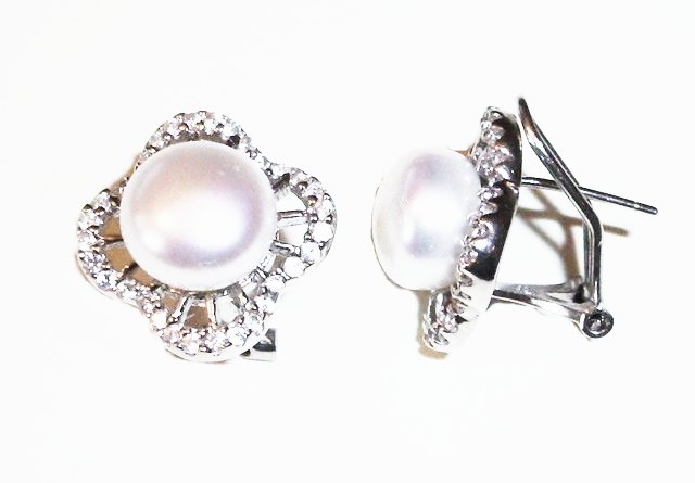Pendientes omega de Plata rodiada con Perla y Circonitas