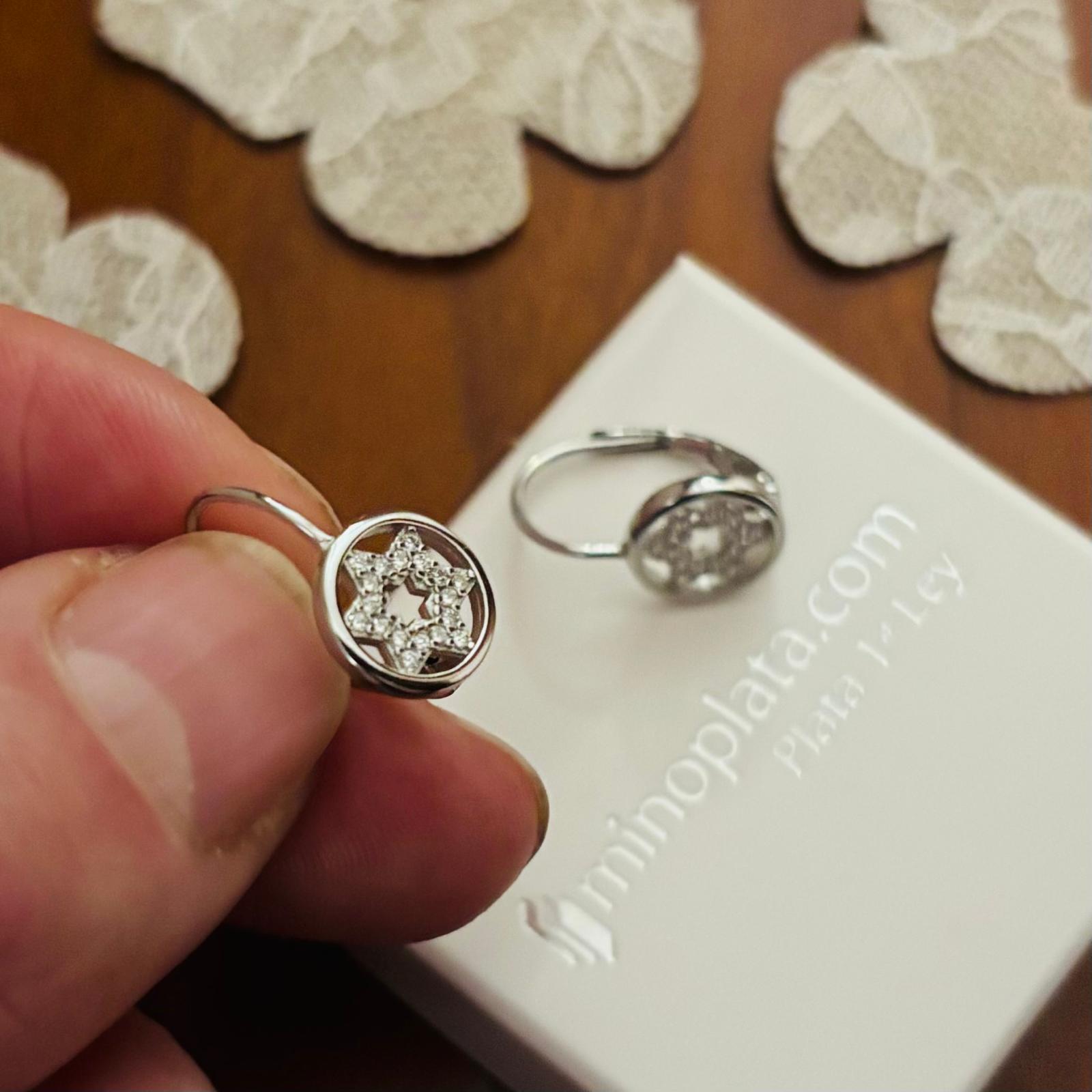 Pendientes circulo estrella de Plata rodiada con Circonitas y cierre ballesta 2