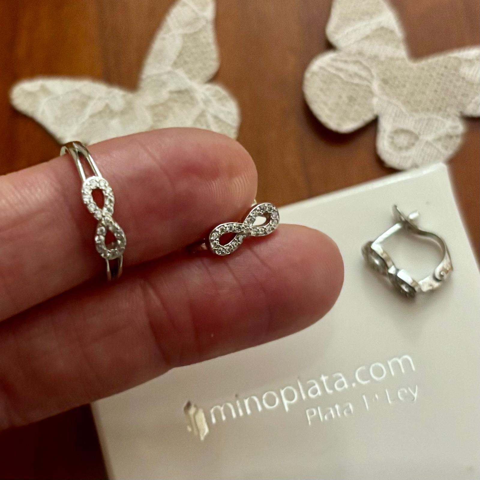 Conjunto Pendientes y Anillo ajustable infinito de Plata rodiada con Circonitas para niña 3