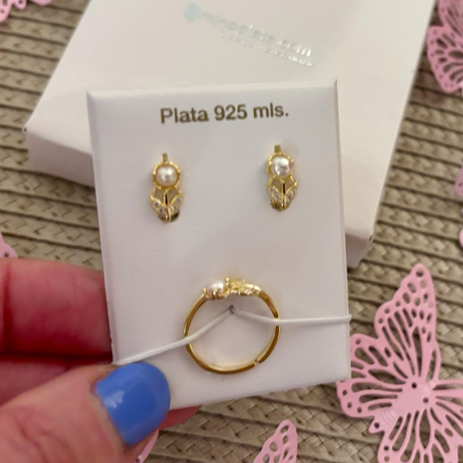 Juego Pendientes y Anillo ajustable flor de Plata chapada en Oro con Perlas cultivadas y Circonitas para niña 1