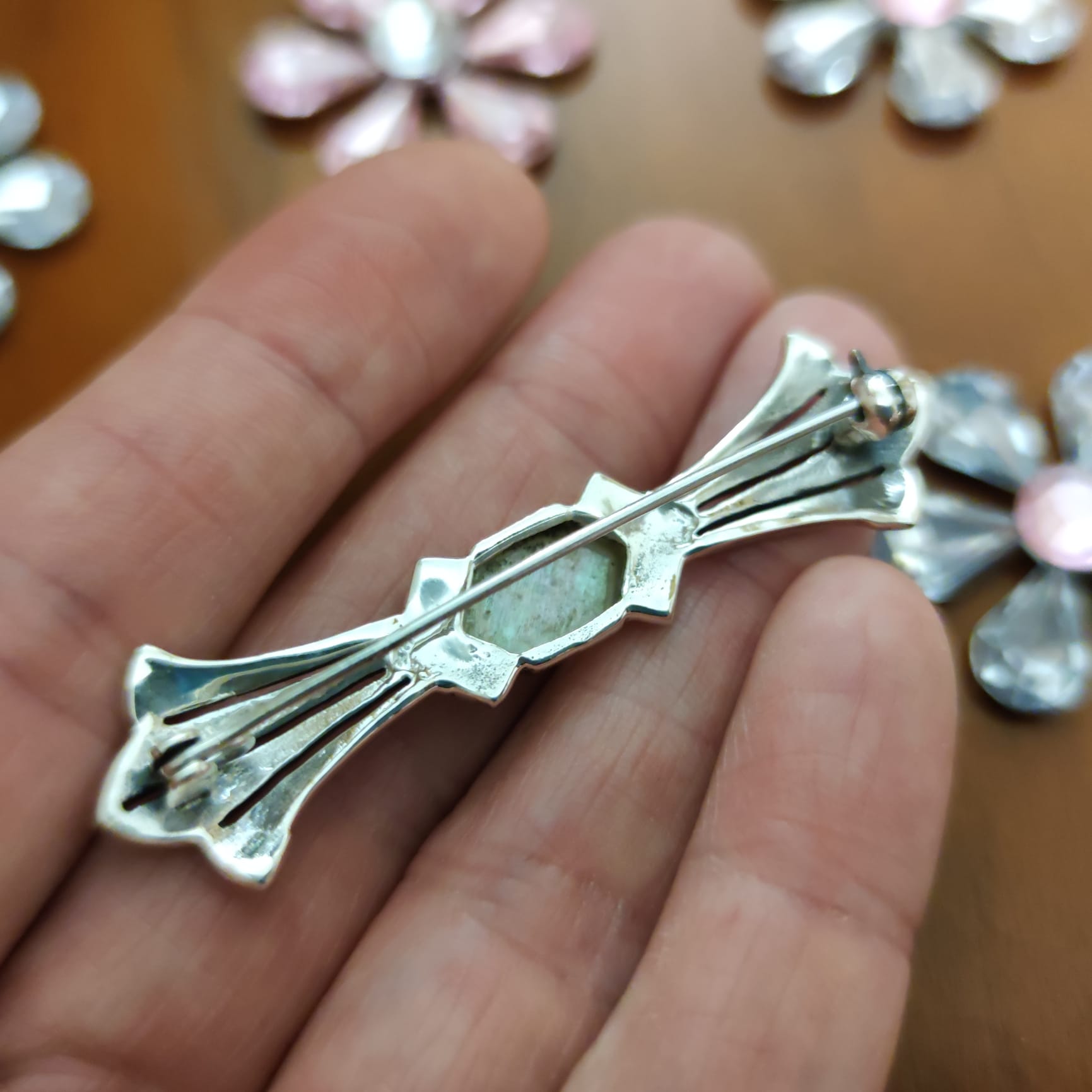 Alfiler de Plata vieja con Nácar y Marcasitas para mantilla 3