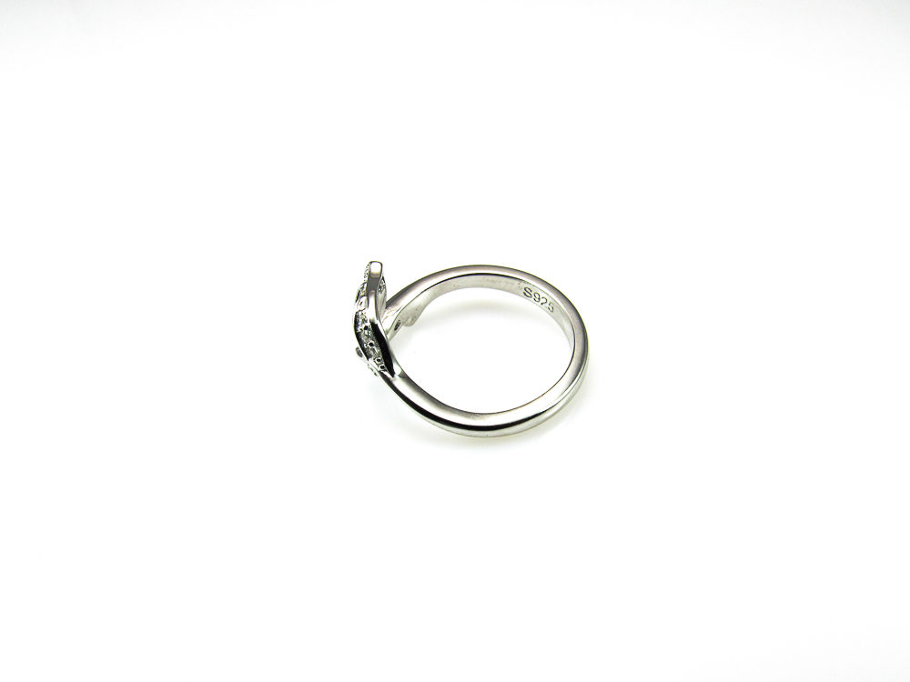 Anillo abierto de Plata rodiada hoja con Circonitas 1